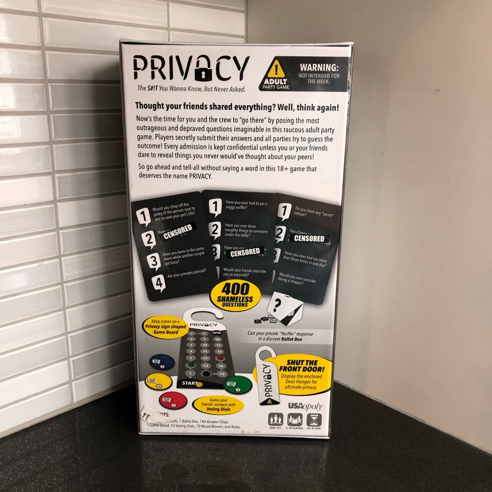 NWT Privacy Party board game - Picture 2 of 12